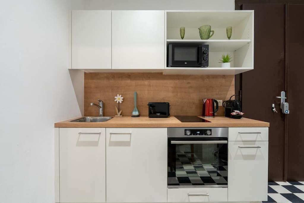 Practical 1Br Flat By Center By Hm Lejlighed Wien Eksteriør billede